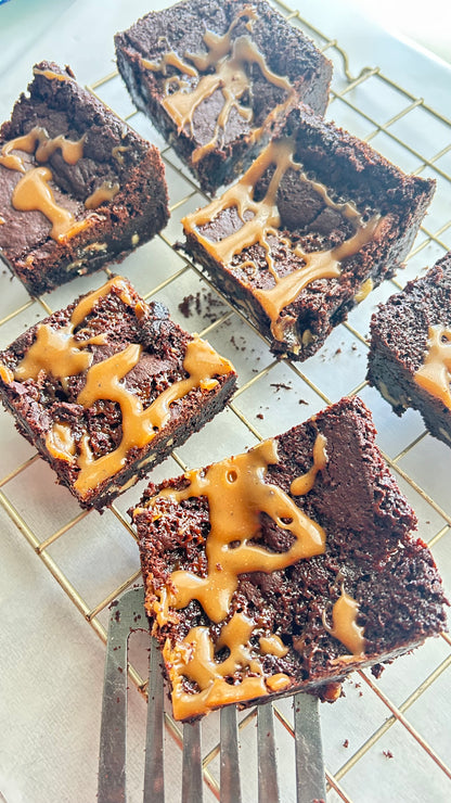 Mr. William – Salted Caramel Walnut Brownie