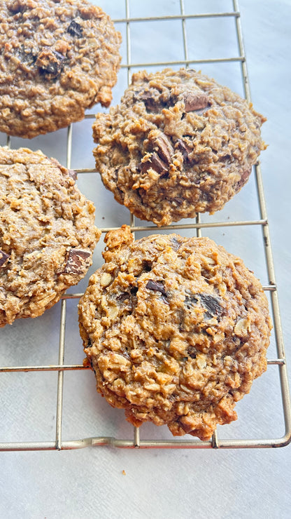 Mr. Otis – Dairy Free Oatmeal Chocolate Cookie